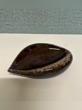 Vintage Evangeline Pottery Canada Brown Drip Glaze Leaf Dish Red Clay Cache Tray